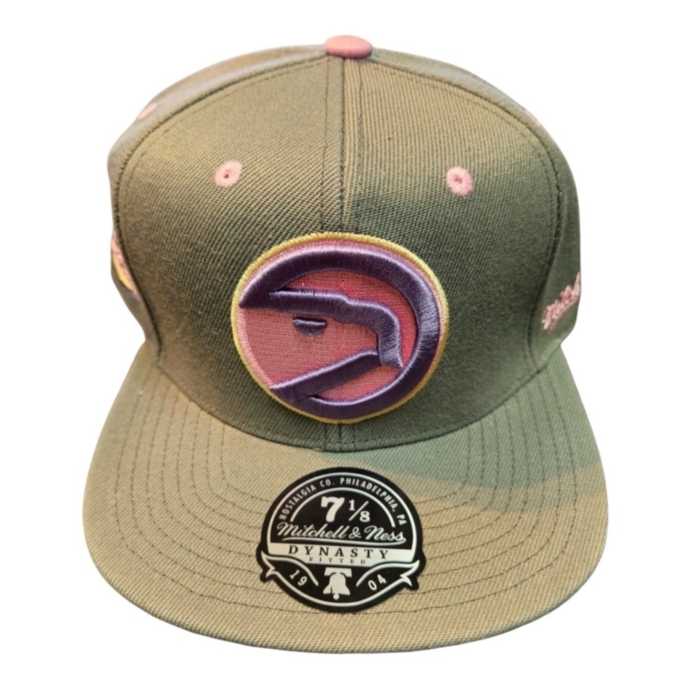 Sz various Atlanta hawks fitted cap